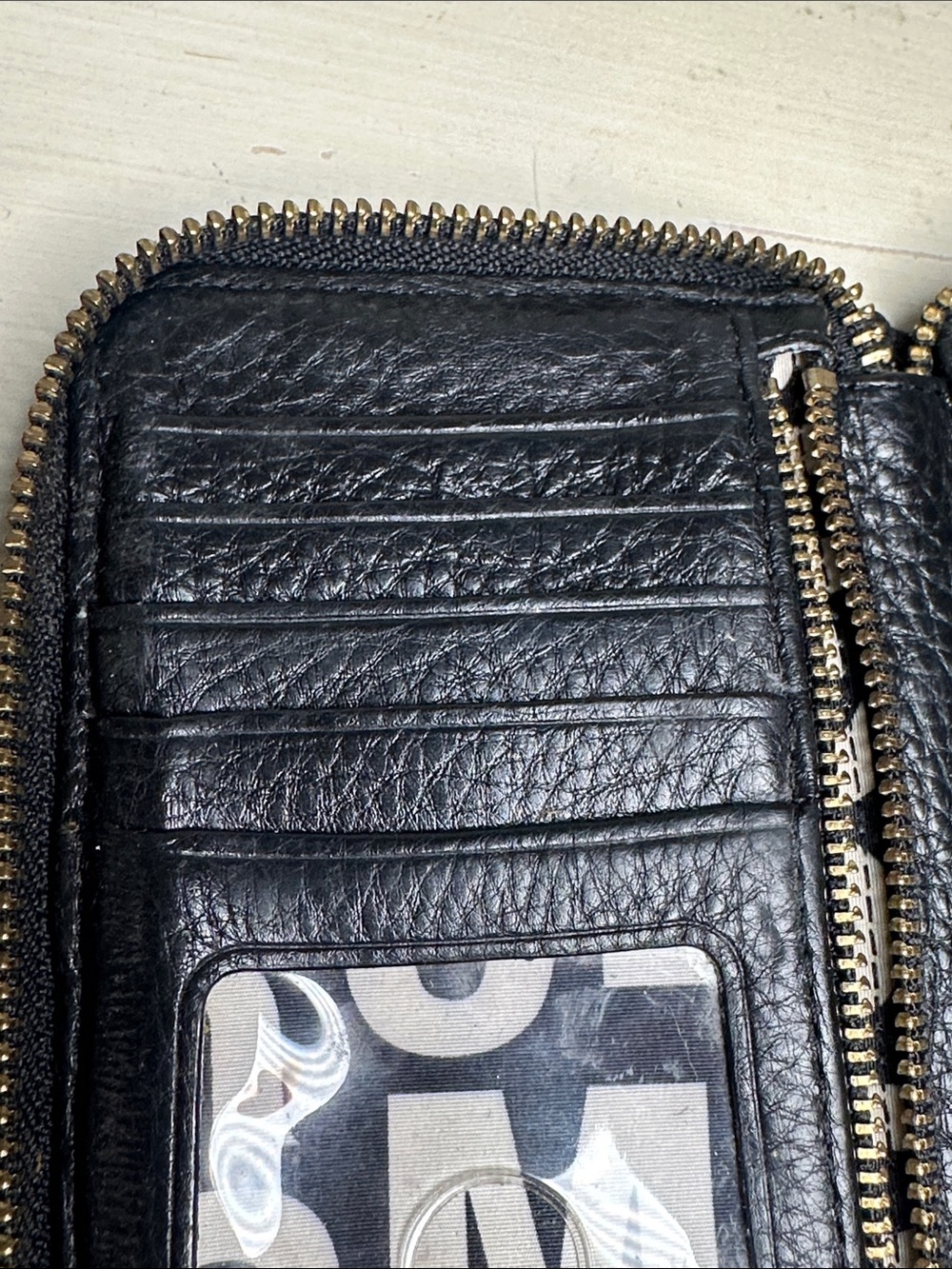 Marc by Marc Jacobs Black Leather work wear Wristlet Wallet with Gold details - Picture 11 of 12